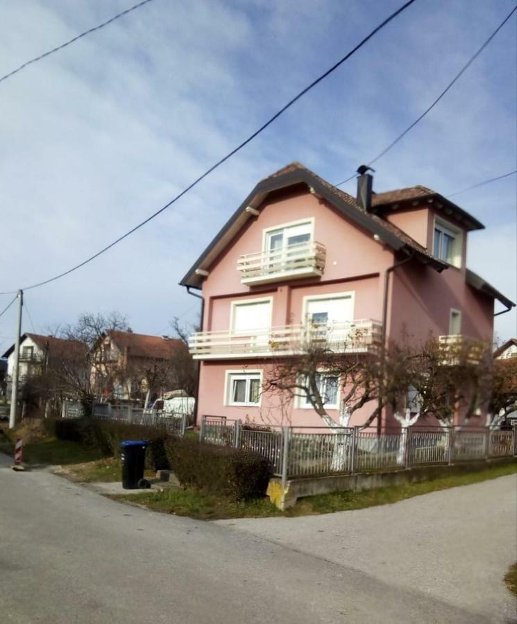 Studio Apartman Zagreb Horvati Rakov Potok Exterior photo